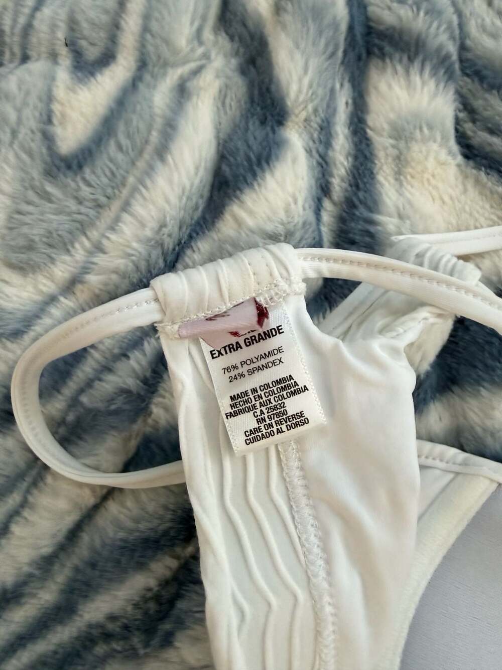 Luli Fama White Ribbed Underwire Bikini Set - Picture 4 of 6